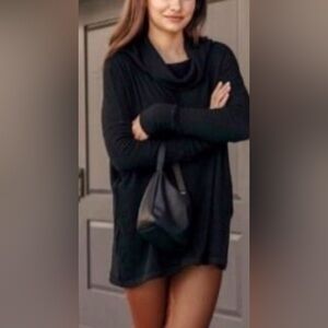 NWT FREE PEOPLE JUICY LONG SLEEVE WAFFLE KNIT
THERMAL COWL NECK OVERSIZE SIZE XS